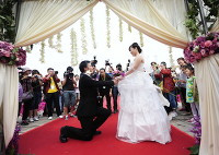 你愿意和我在區(qū)塊鏈上結(jié)婚么？